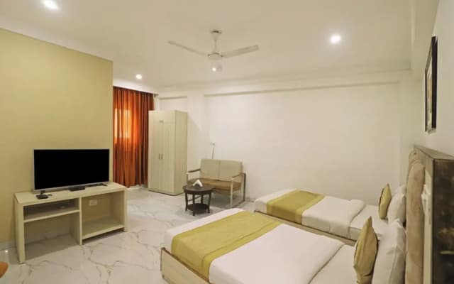 99 Hotel Apple Park - photo 5