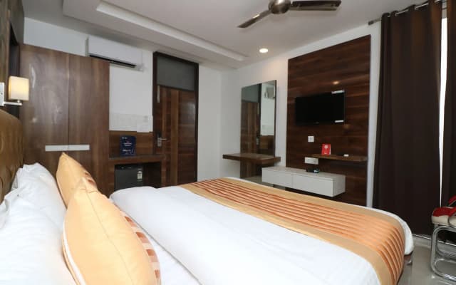 Hotel Sea Heaven - photo 3