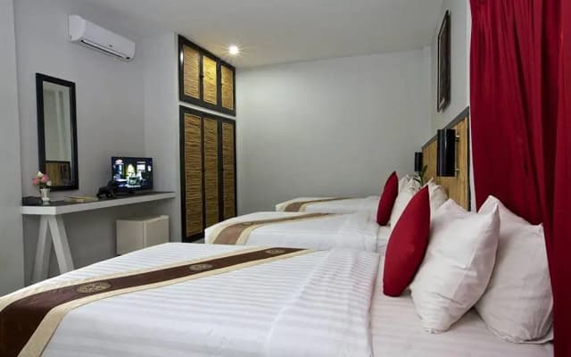 Bamboo Residence - photo 4