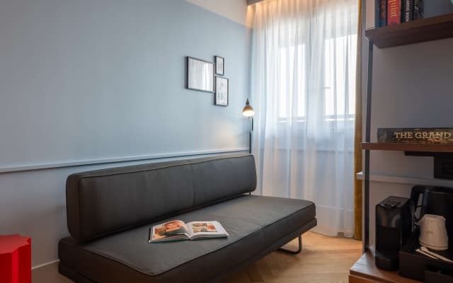 Urban Hive Milano Hotel - photo 4