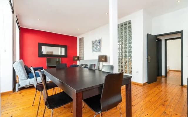 Charming 2 Bedroom Apartment Next to Praça da Figueira - photo 4