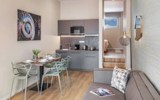 VN17 Rooftop Suites by Adrez Living - photo 4