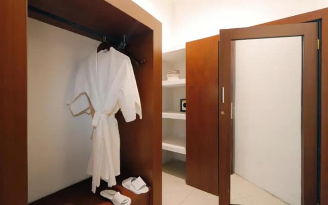 Singgah Villas Seminyak - photo 2