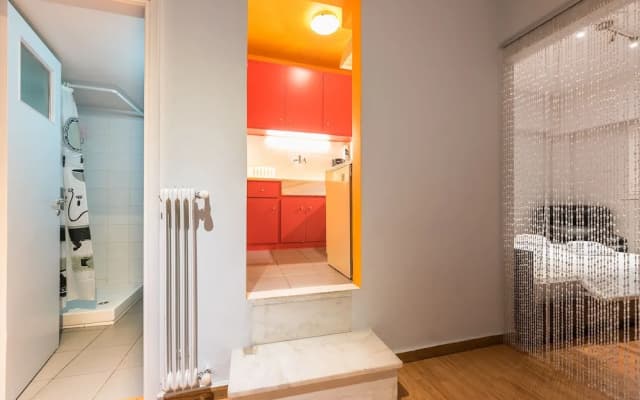 Cozy Athenian Apartment - photo 2