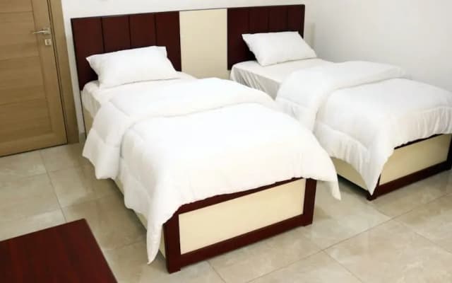 Roza Hotel Apatments - photo 4