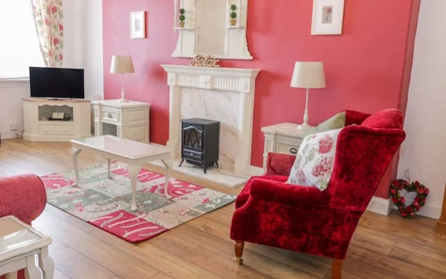 29 Trinity Crescent - photo 4