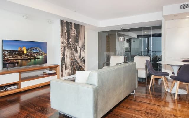 SH147 Sleek Split Level 2BR Surry Hills - photo 5