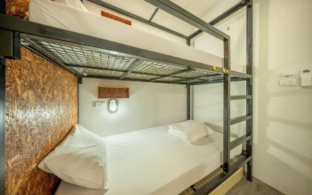 Pho Hostel - photo 2