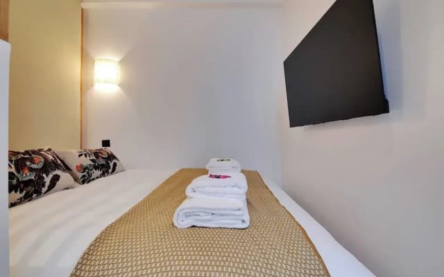 Chic Apartment - 1br/4p - Clignancourt/sacre-coeur - photo 2