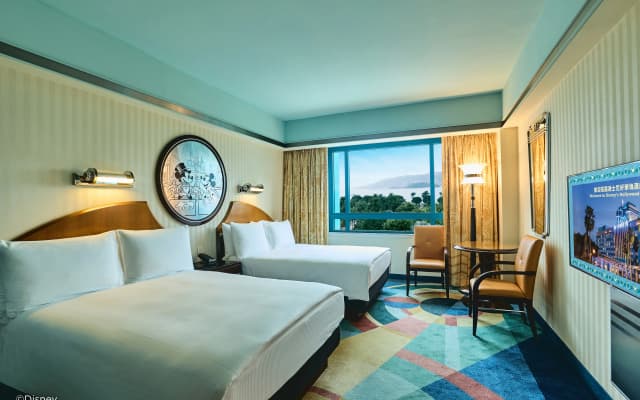 Disney's Hollywood Hotel - photo 4