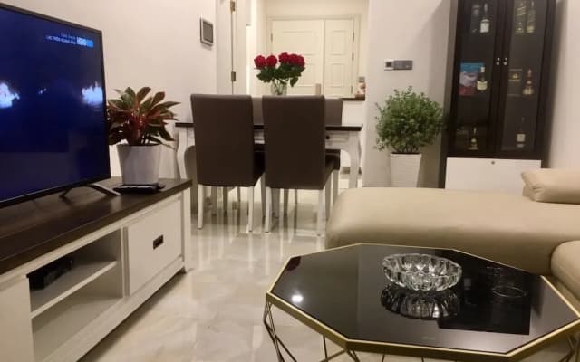 Anna House - Vinhomes Golden River - photo 2
