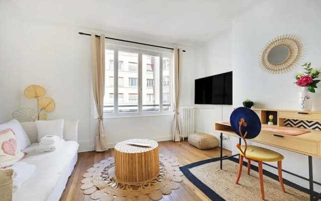 Charming Apartment -4p- Near Arc de Triomphe - photo 5