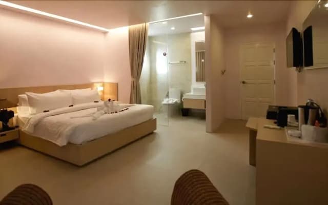 My Hotel Too - photo 4