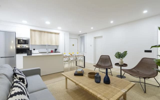 Dobo Homes Ibiza Apartment - photo 2