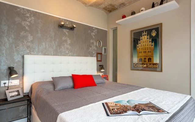 Urban District Apartments - Barcelona Smart Vintage Lofts and Apartments - photo 3