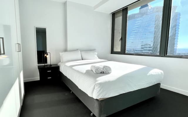 Readyset Apartments at Hudson - photo 3