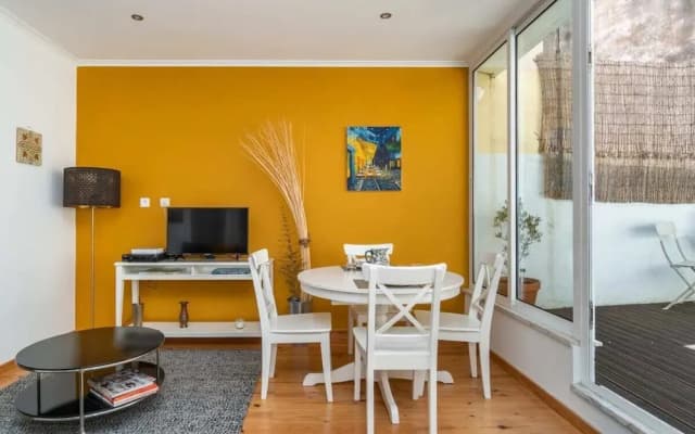 Gorgeous Apartment With Terrace in Belém - photo 5