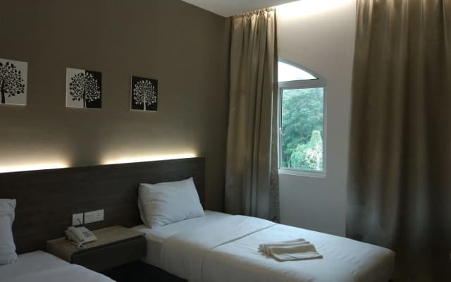 Hotel Alpha - photo 5