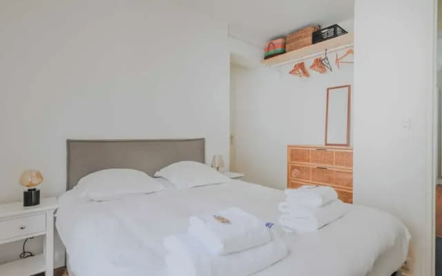 Apartment in Montmartre With 1 Room - photo 2