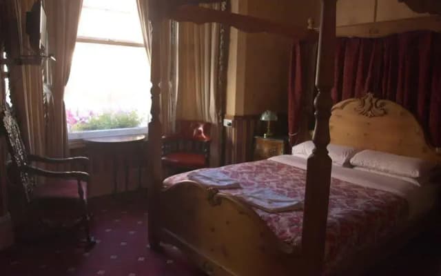 Oakley Hotel - photo 4