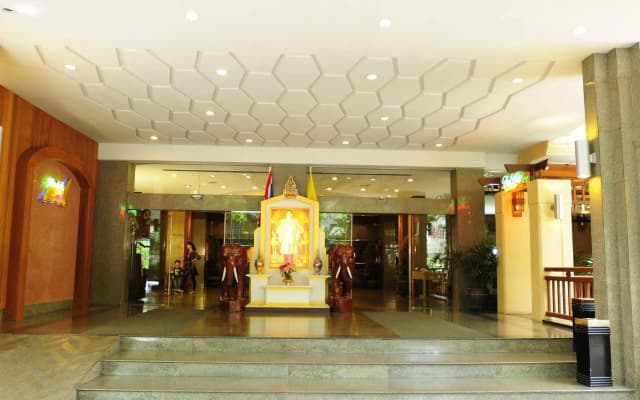 Golden Beach Hotel Pattaya - photo 2