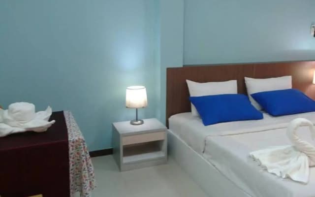 We Train Hotel Donmuang - photo 2