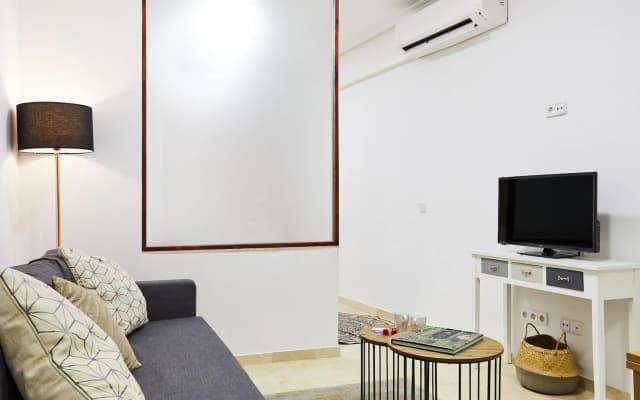 LEEWAYS LOFT V in GRAN VÍA - photo 2
