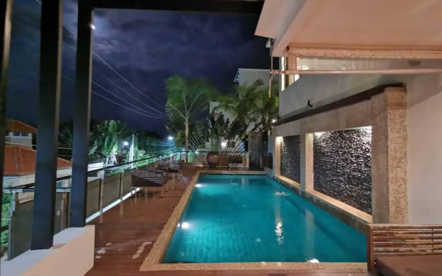 The Idol Boutique Resort & Villa (Nai Harn) - photo 4