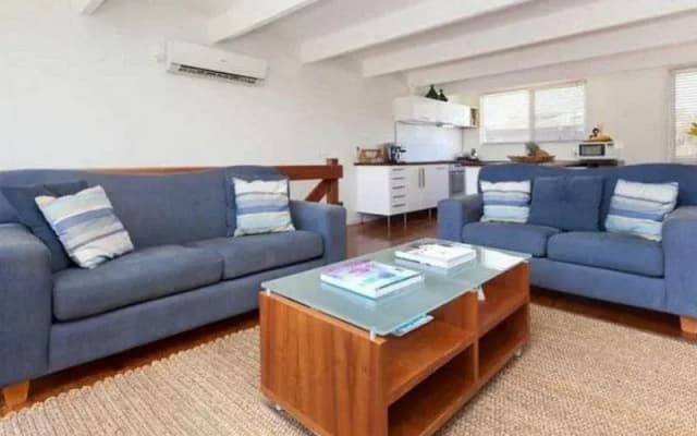 Bayside St Johns Close - photo 5