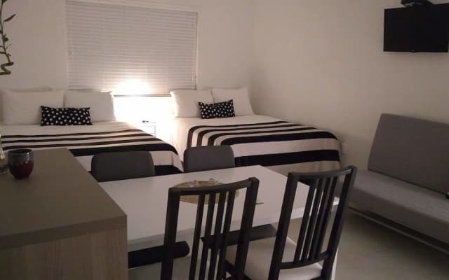 Studio Apartment Biscayne Blvd Miami - photo 3