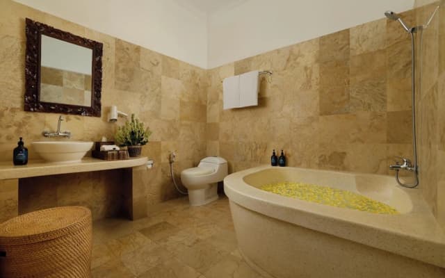 5 Bedroom Villa in Ubud with Jungle view - photo 5