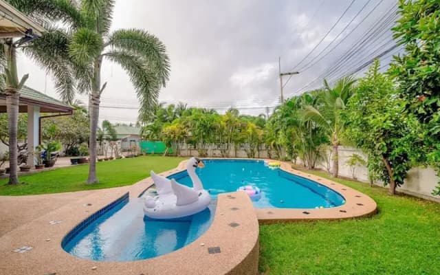Great Green E Pool Villa - photo 3