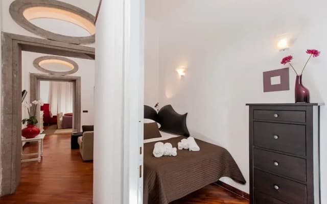 Pasquino Apartment - Navona Square - photo 4