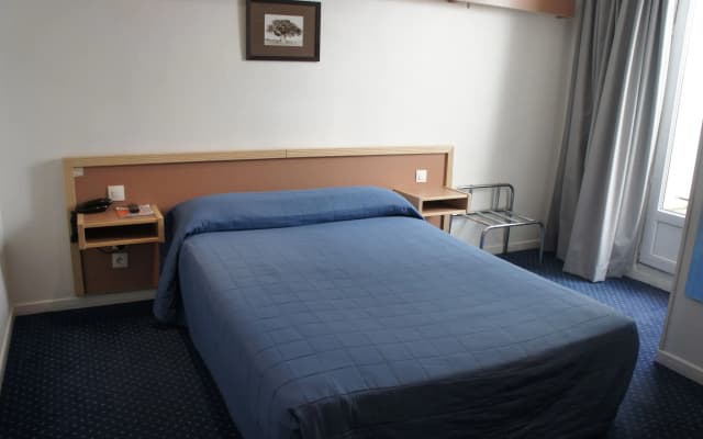 Hotel Edgar Quinet - photo 2