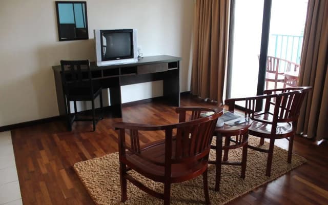 Caribbean Bay Resort - Bukit Gambang Resort City - photo 4