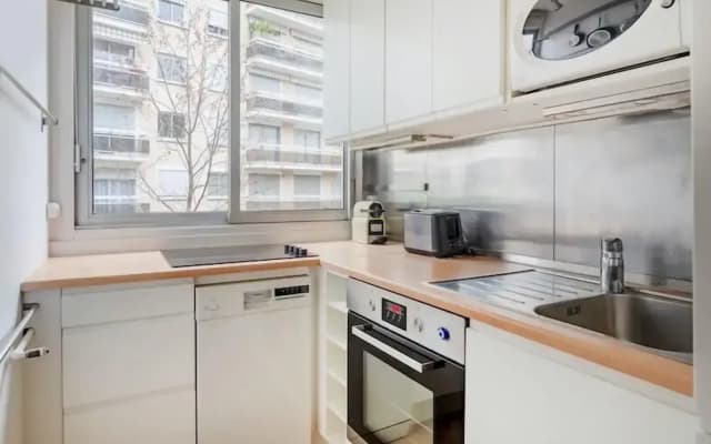 Paris Arsonval Design Residence - photo 4