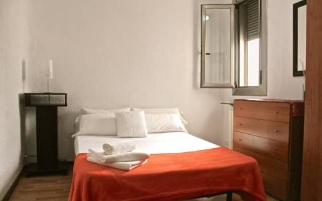 Mario's B&B Barcelona - photo 3