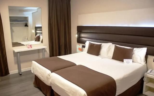 Del Compte Hotel - photo 4