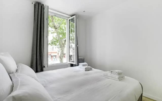 Pick A Flat's Menilmontant Pyrenees - photo 5