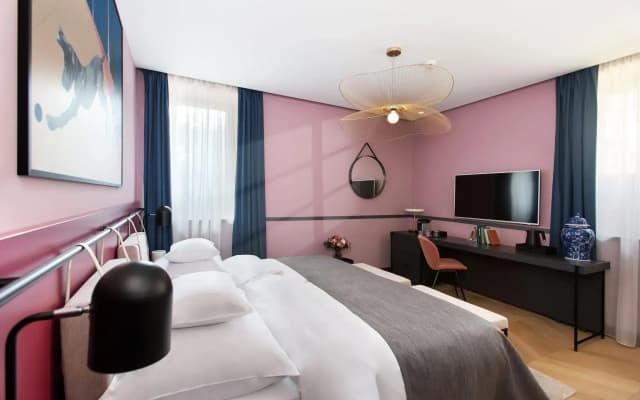 Alice Hotel - photo 4