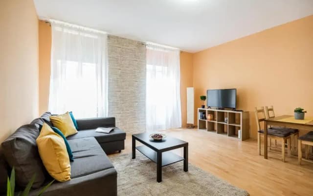 Central Premier Apartment - photo 5