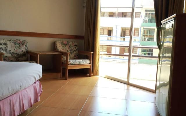 Skaw Beach Hotel - photo 5