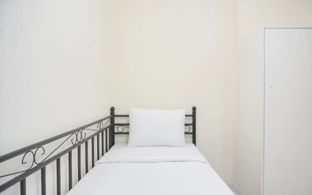 Homey And Comfortable 2Br Tifolia Apartment - photo 5