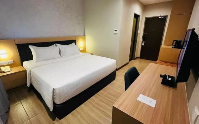 Forum Hotel Penang - photo 5