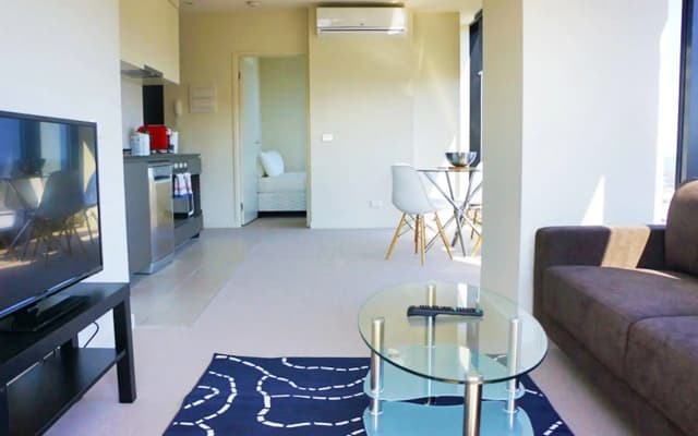 Winston Apartments - photo 4