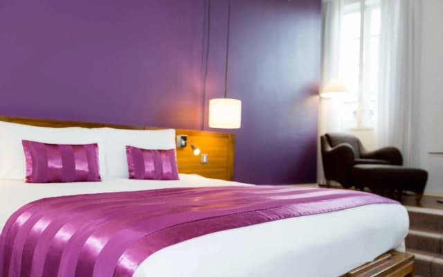 The Trafalgar St. James London, Curio Collection by Hilton - photo 5