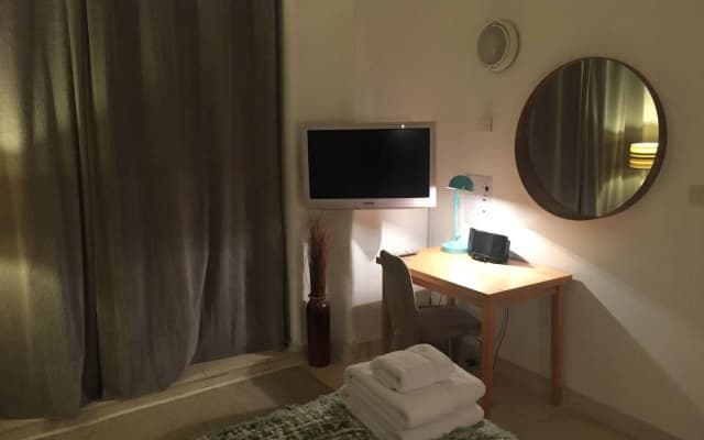 The Luxury Inn - photo 5