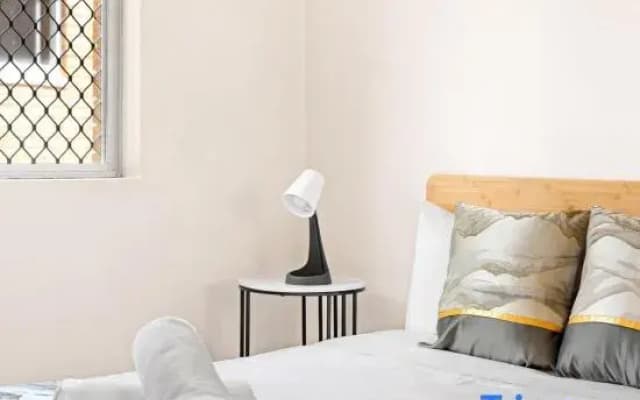 2BR Apartment – Heart of North Parramatta, Easy Train Access - photo 2