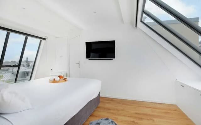 Exceptional Triplex With Terrace - Montmartre - photo 4