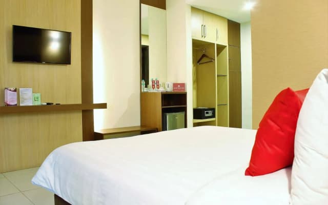 ZEN Rooms Cideng Timur Raya - photo 4